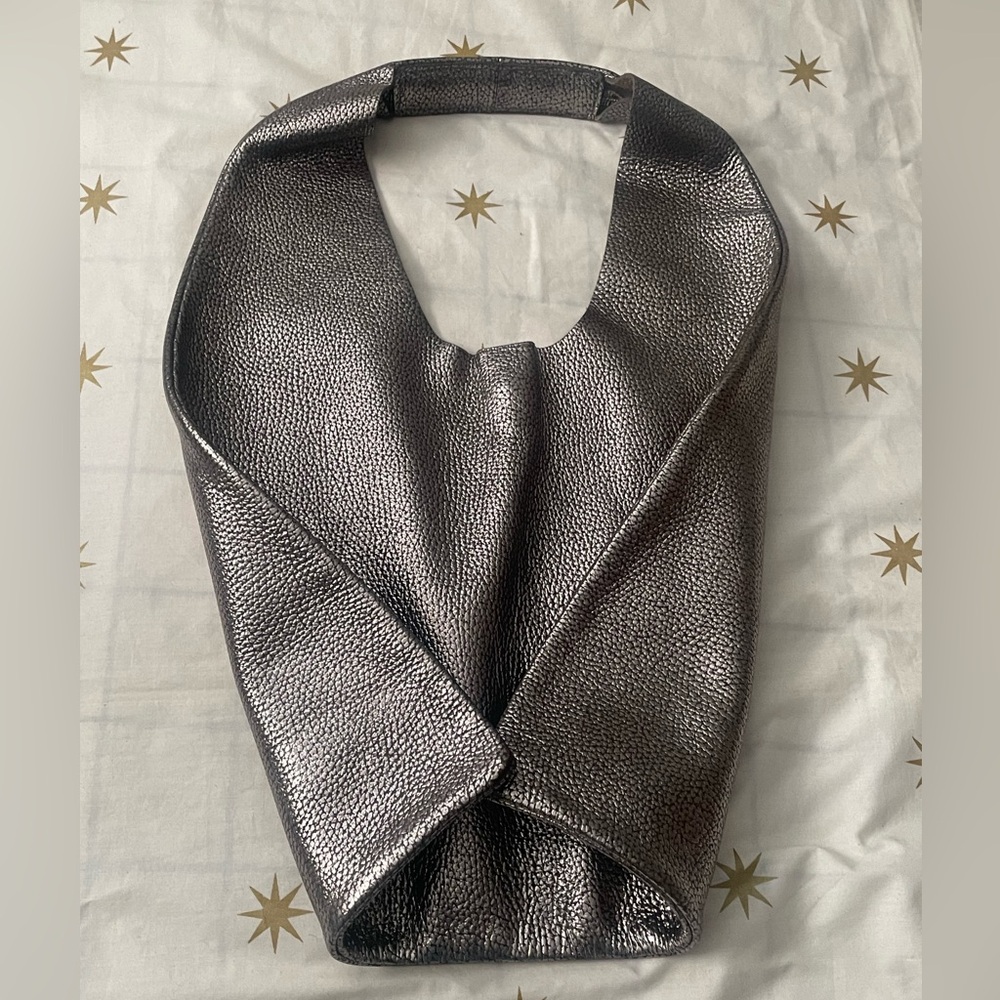 Metallic Leather Hobo Bag by Arron made in Italy - Picture 3 of 9